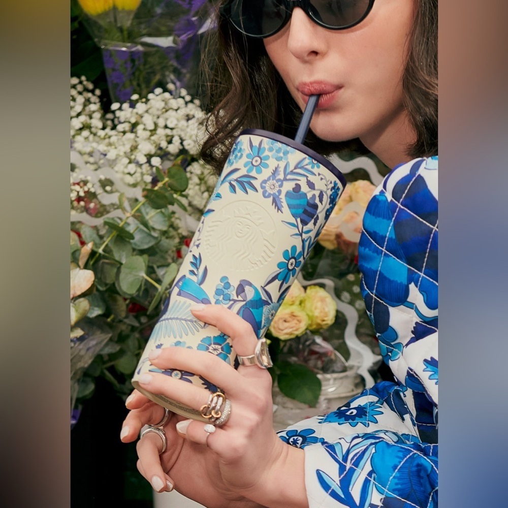 NWT Starbucks Farm Rio Limited Edition Blue & White Tropical Print Tumbl…
